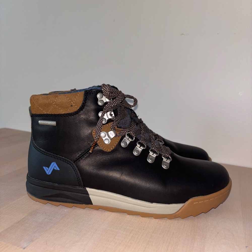 Women's Forsake Hiking Boots Size 9